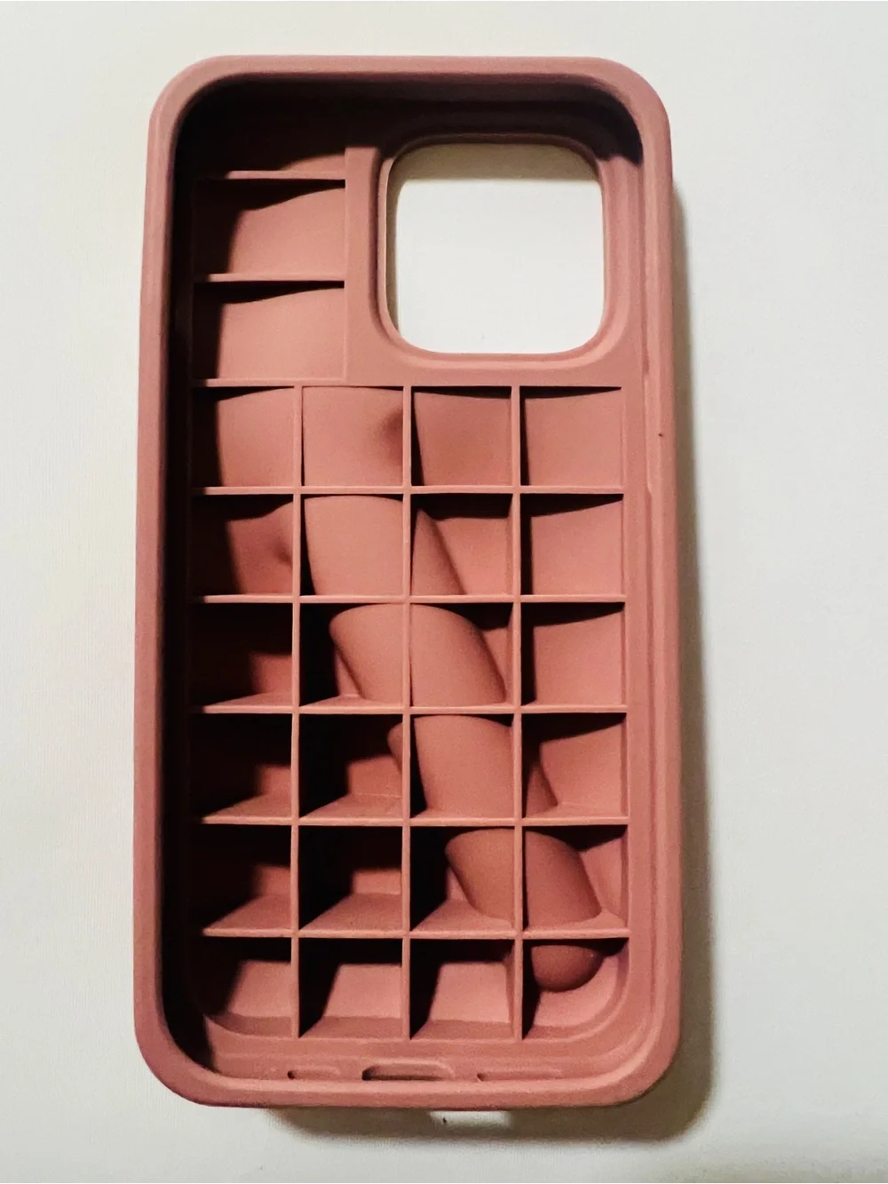 LNIB rhode iPhone 13 Pro Toast Peptide Lip Holder Silky Silicone Case
